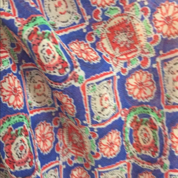 Awesome Top - Picture 4 of 5